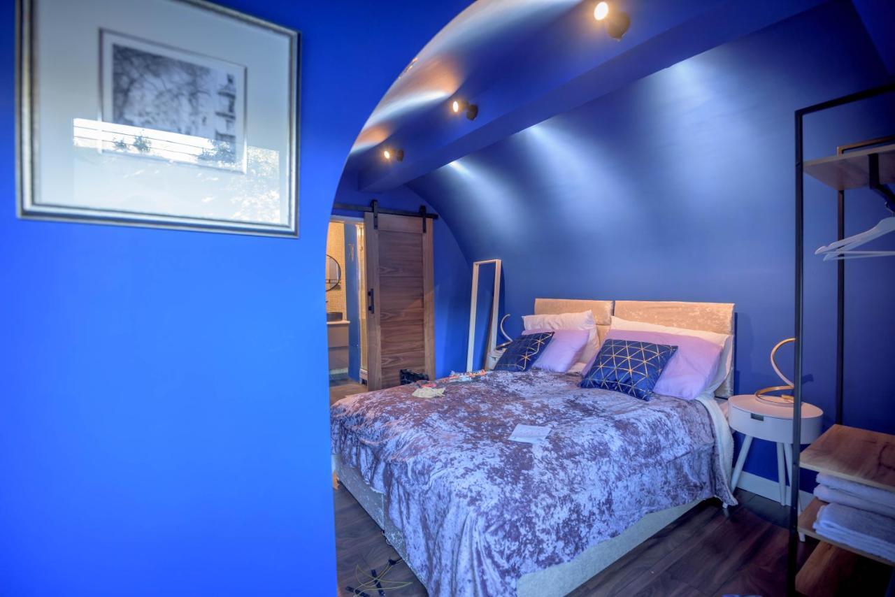 Quirky Vaulted Flat With Terrace Apartment Bath Exterior foto